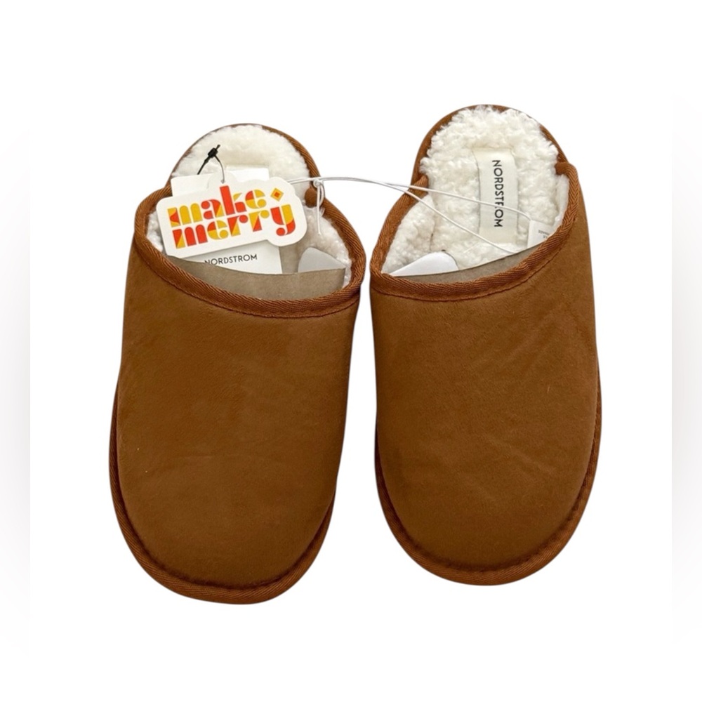 NWT Nordstrom Slippers, Brown Chestnut